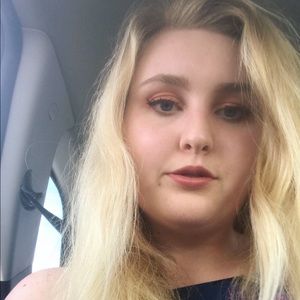 Meet your Posher, Eli